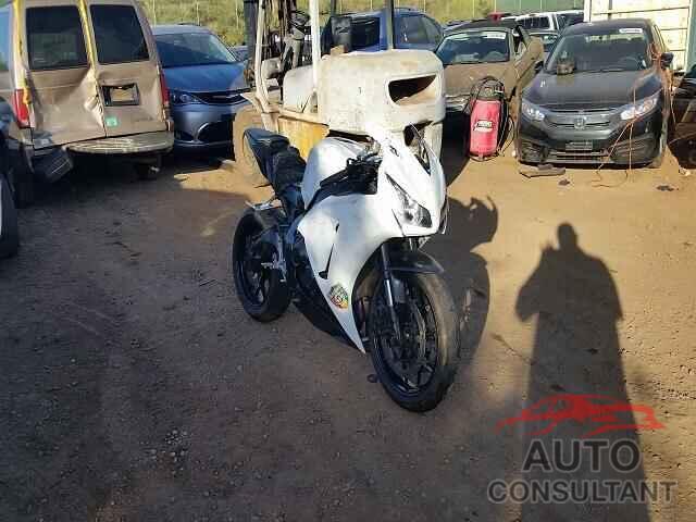 HONDA CBR CYCLE 2016 - JH2SC5903GK800555