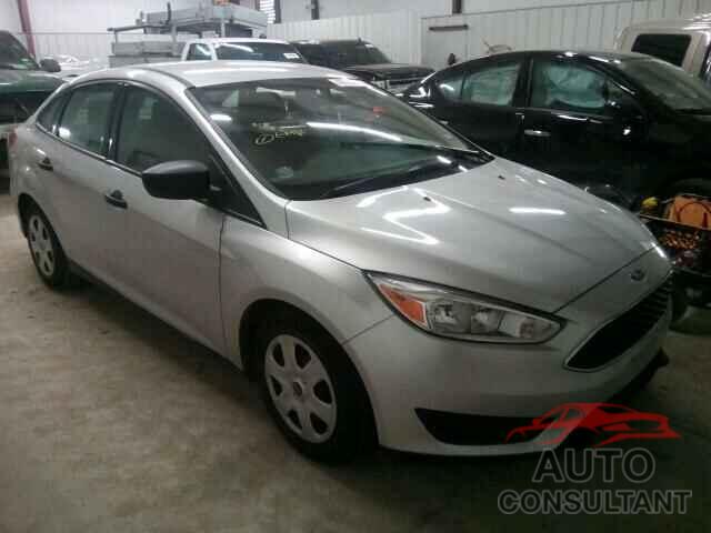 FORD FOCUS 2015 - 1FADP3E27FL255122