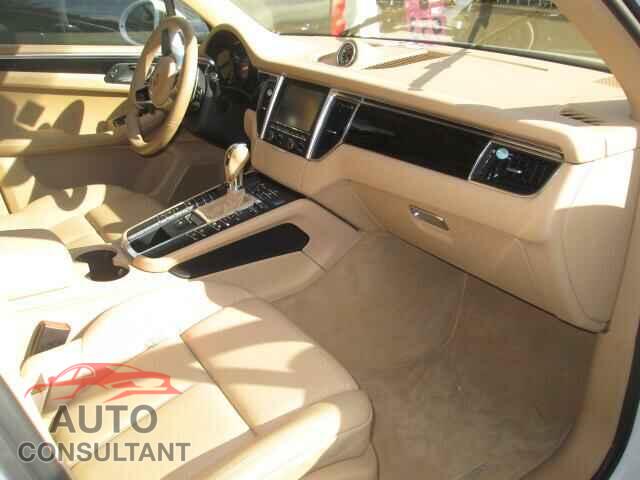 PORSCHE MACAN 2015 - WP1AB2A59FLB54961