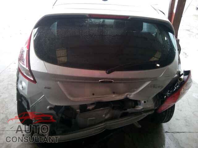 FORD FIESTA 2015 - 3FADP4EJ3FM219410