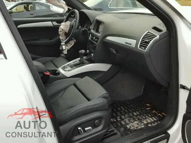 AUDI Q5 2017 - WA1M2AFP6HA064243