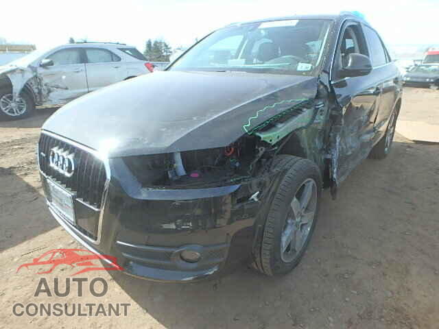 AUDI Q3 2015 - WA1EFCFS2FR007027