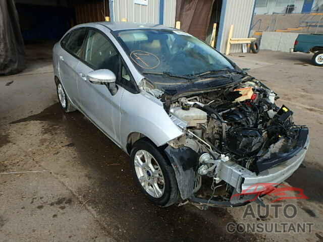FORD FIESTA 2015 - 3FADP4BJ3FM138444