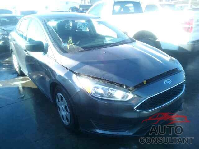 FORD FOCUS 2015 - 1FADP3E23FL340510
