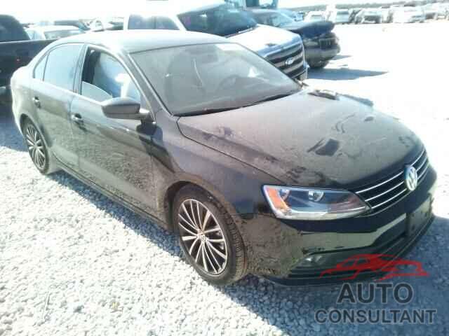 VOLKSWAGEN JETTA 2015 - 3VWD17AJ7FM424969