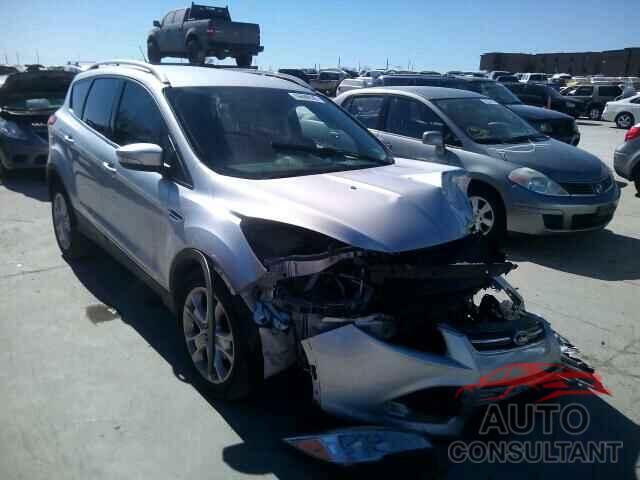 FORD ESCAPE 2015 - 1FMCU0JX1FUC24971