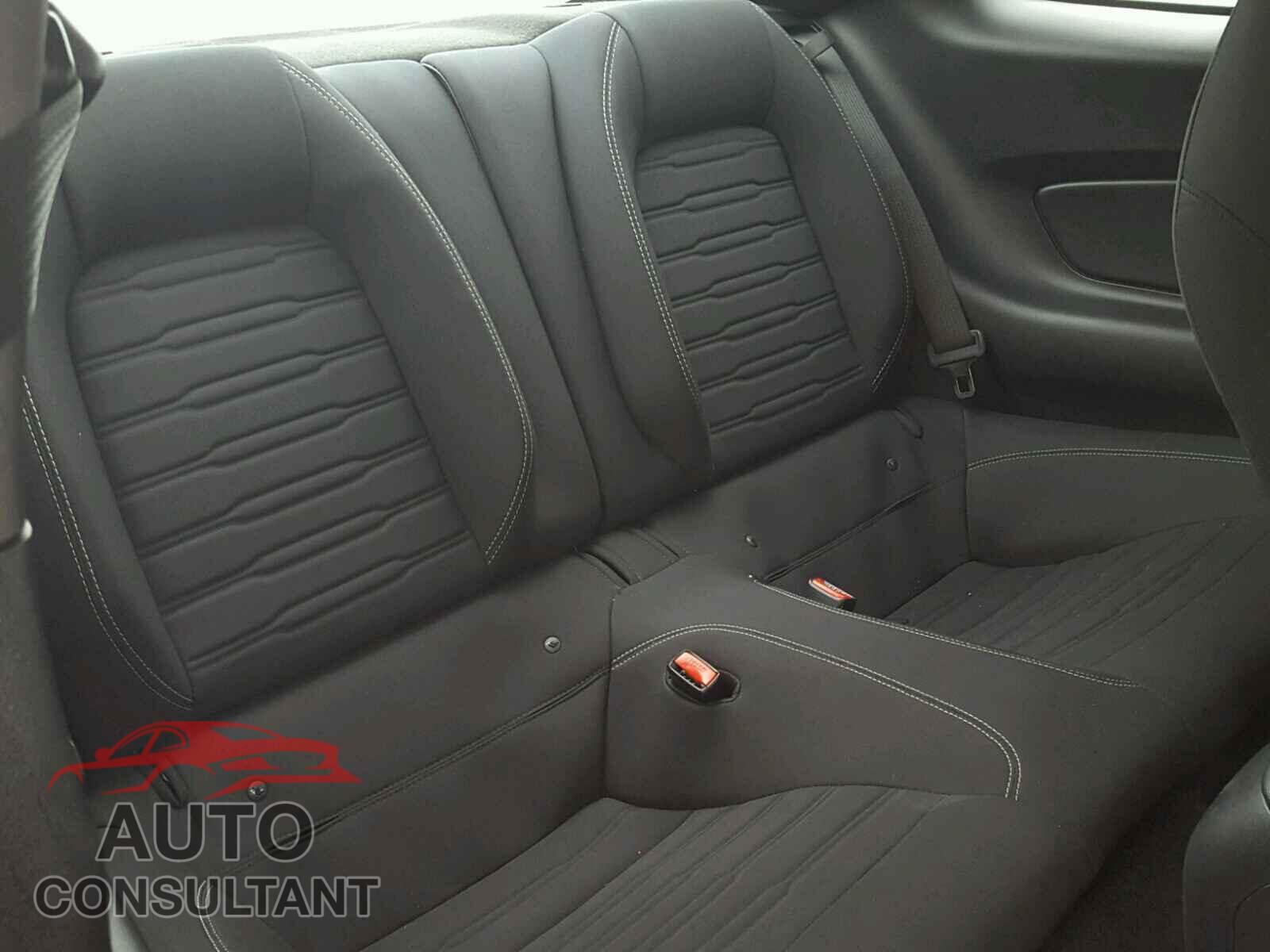 FORD MUSTANG 2017 - 1FA6P8CF2H5203612