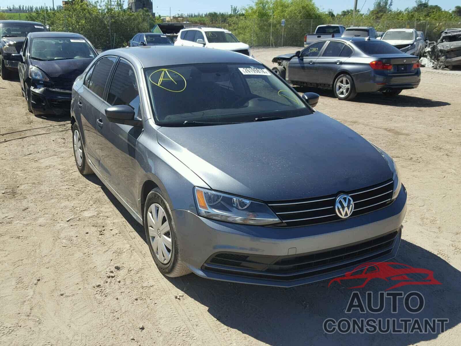 VOLKSWAGEN JETTA 2015 - 3VW2K7AJ4FM268720