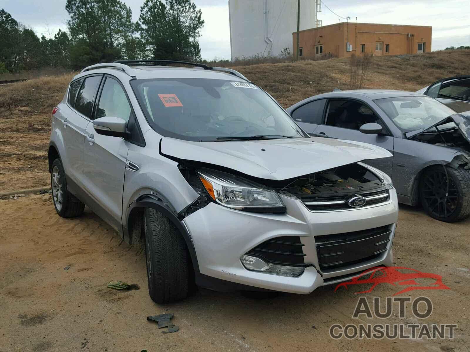 FORD ESCAPE 2015 - 1FMCU0J94FUC73633