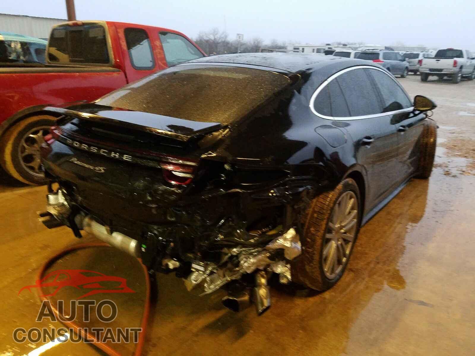 PORSCHE PANAMERA 2017 - WP0AB2A78HL121049