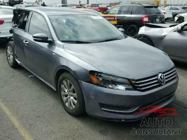 VOLKSWAGEN PASSAT 2015 - 1VWAT7A35FC049387