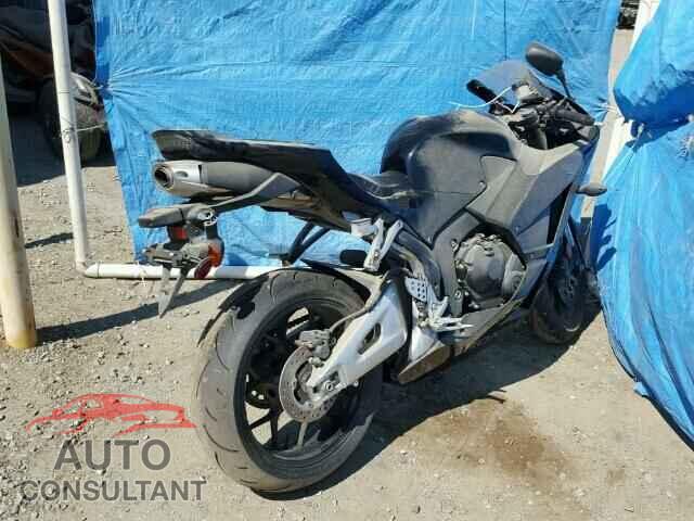 HONDA CBR CYCLE 2015 - JH2PC4012FK800177