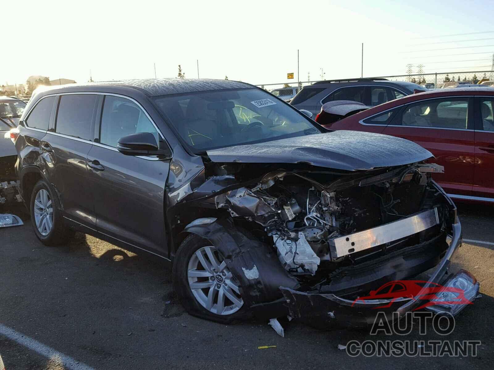 TOYOTA HIGHLANDER 2016 - 5TDZKRFH9GS132359