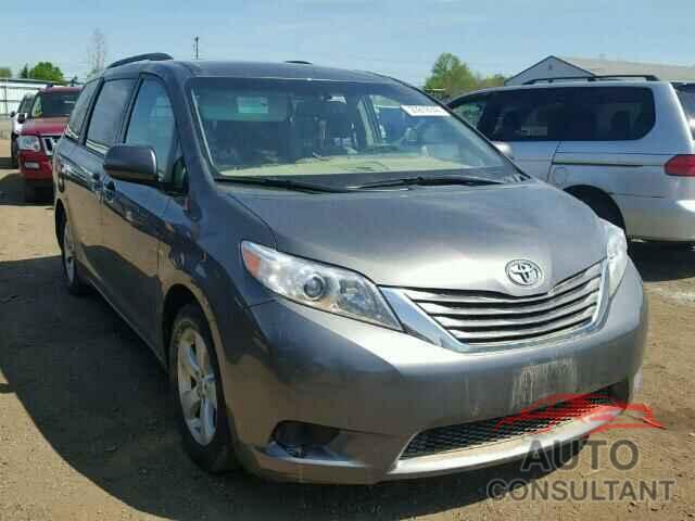 TOYOTA SIENNA 2015 - 5TDKK3DC9FS625026