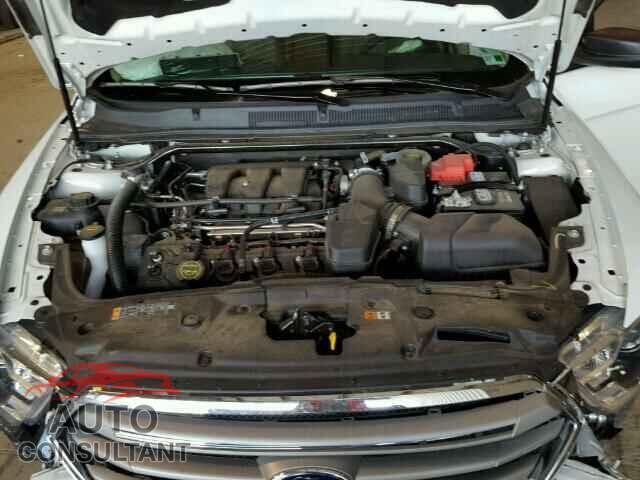 FORD TAURUS 2015 - 1FAHP2D81FG175633