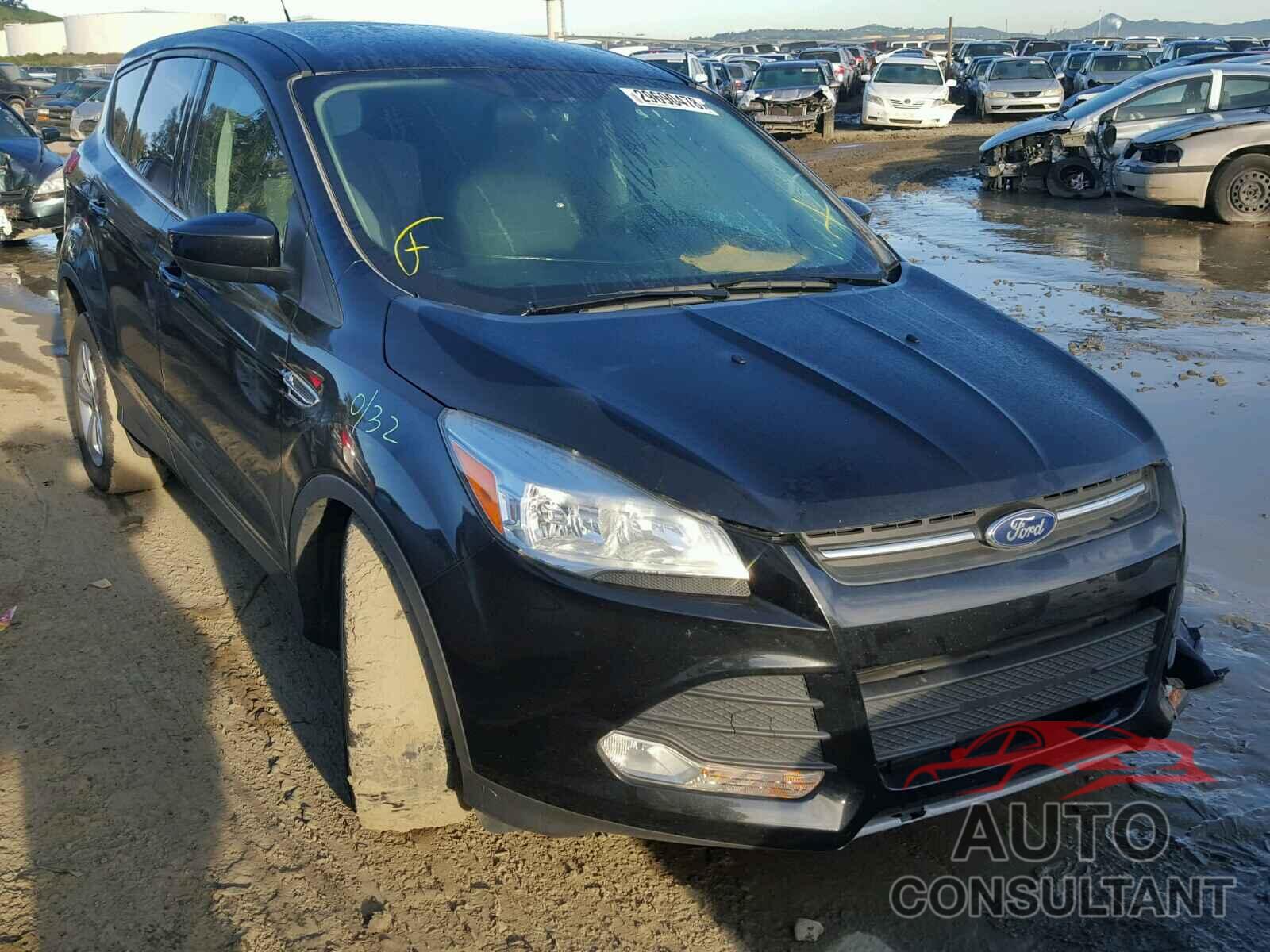 FORD ESCAPE 2015 - 1FMCU0G76FUB62958