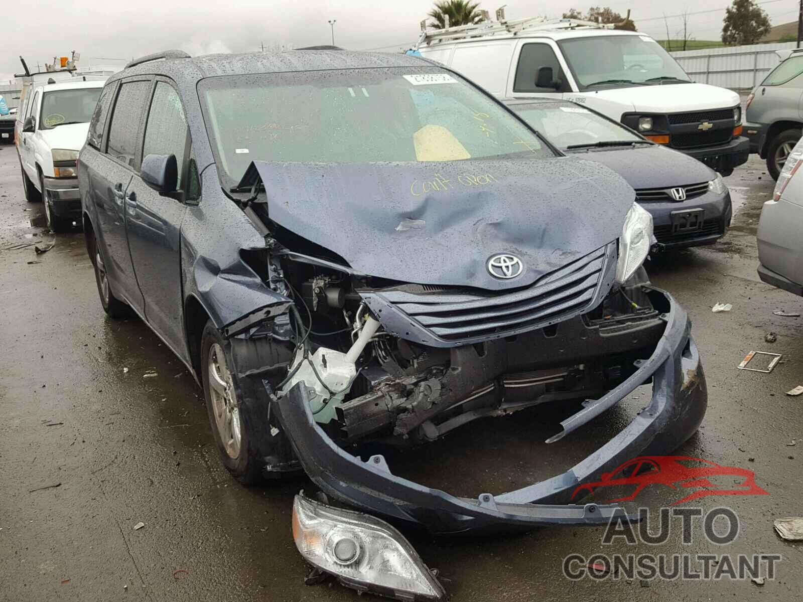 TOYOTA SIENNA 2017 - 5TDKZ3DC3HS865090