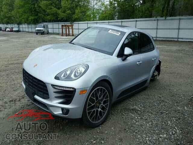PORSCHE MACAN 2015 - WP1AB2A57FLB62377
