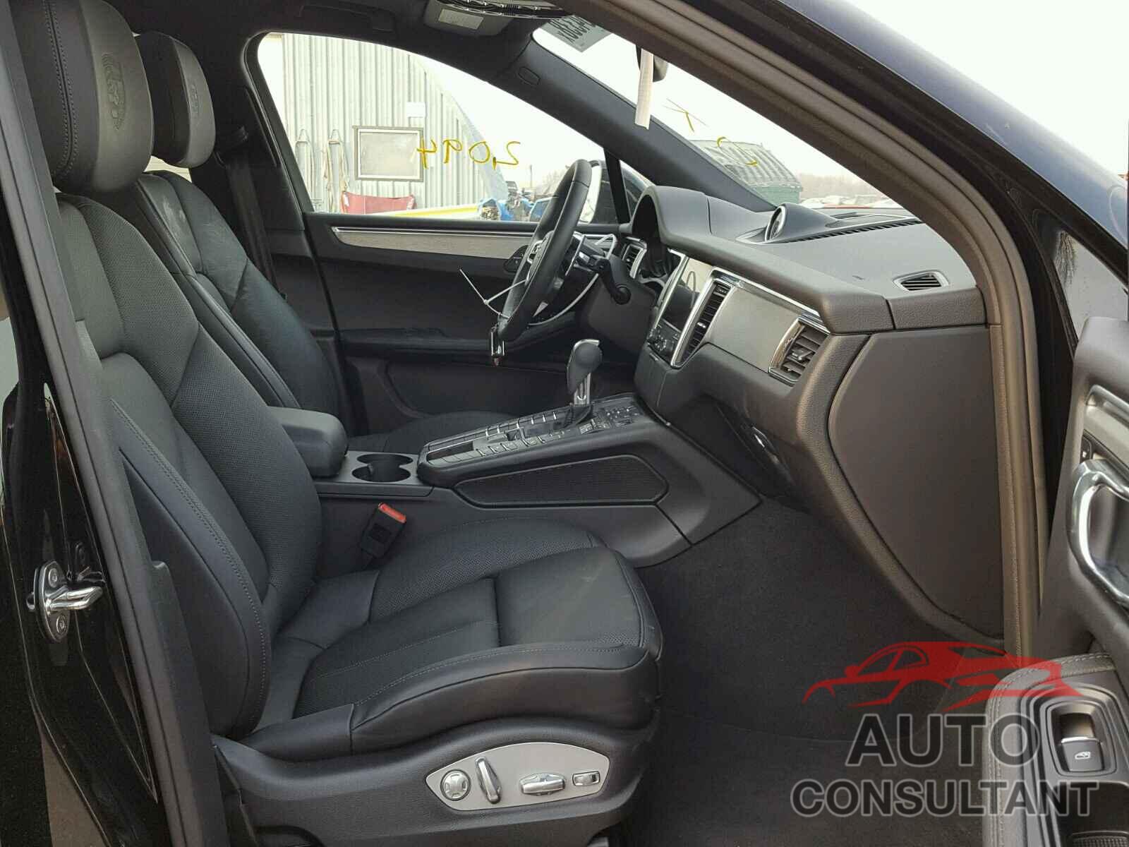 PORSCHE MACAN 2018 - WP1AA2A57JLB01722