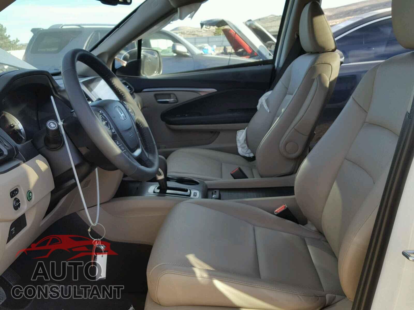 HONDA RIDGELINE 2018 - 5FPYK3F62JB007780