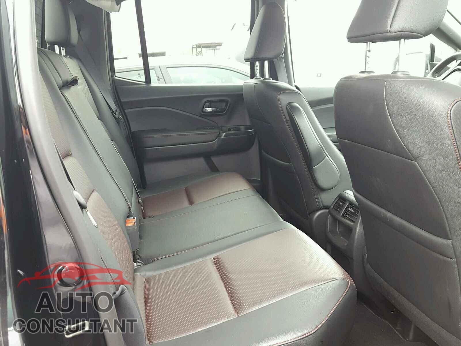 HONDA RIDGELINE 2017 - 5FPYK3F86HB013576