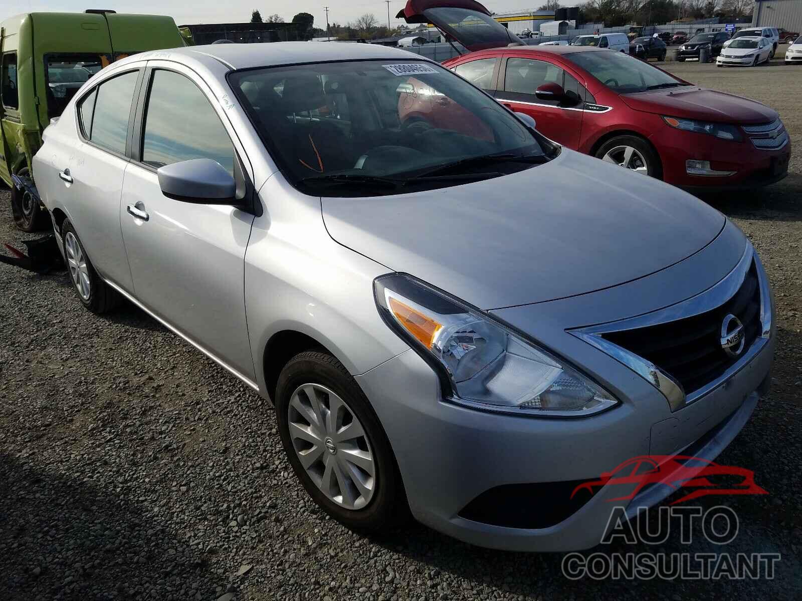 NISSAN VERSA 2017 - 3N1CN7AP0HK446711