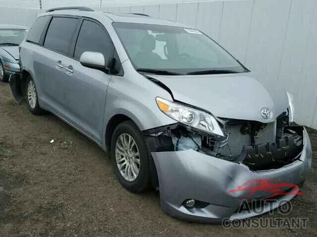 TOYOTA SIENNA 2015 - 5TDYK3DC4FS657845