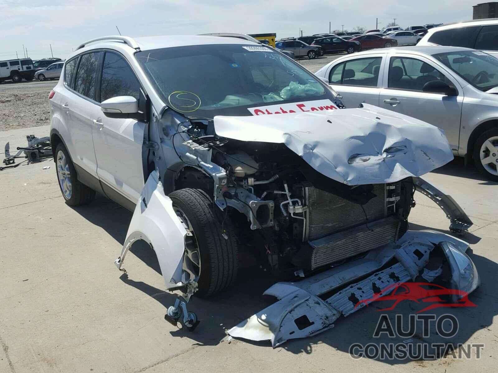 FORD ESCAPE 2016 - 1FMCU0J90GUA97486