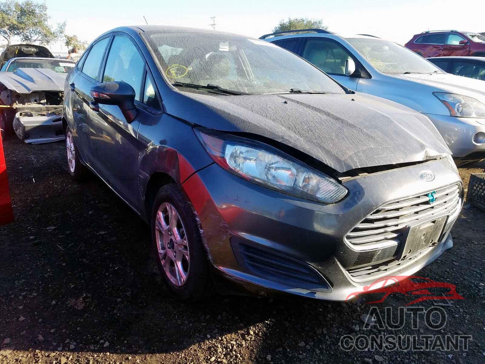 FORD FIESTA 2015 - 2HGFC2F54JH555256