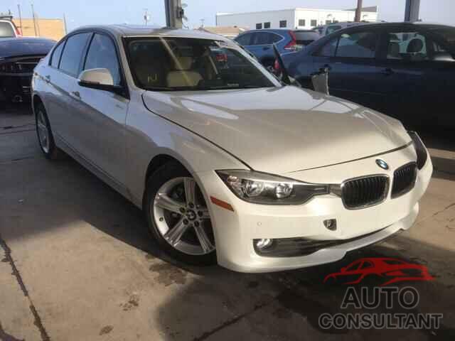BMW 3 SERIES 2015 - WBA3A5C50FP604157
