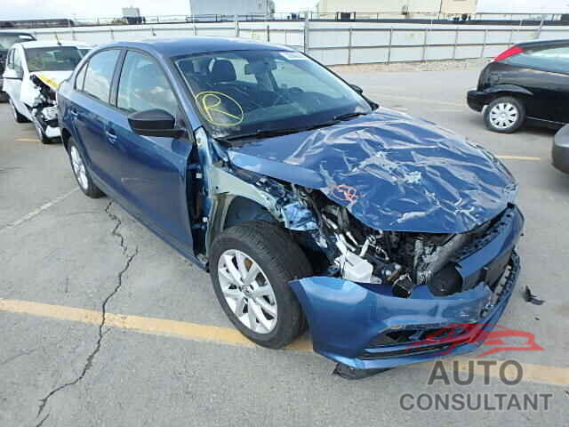 VOLKSWAGEN JETTA 2015 - 3VWD17AJ0FM353811
