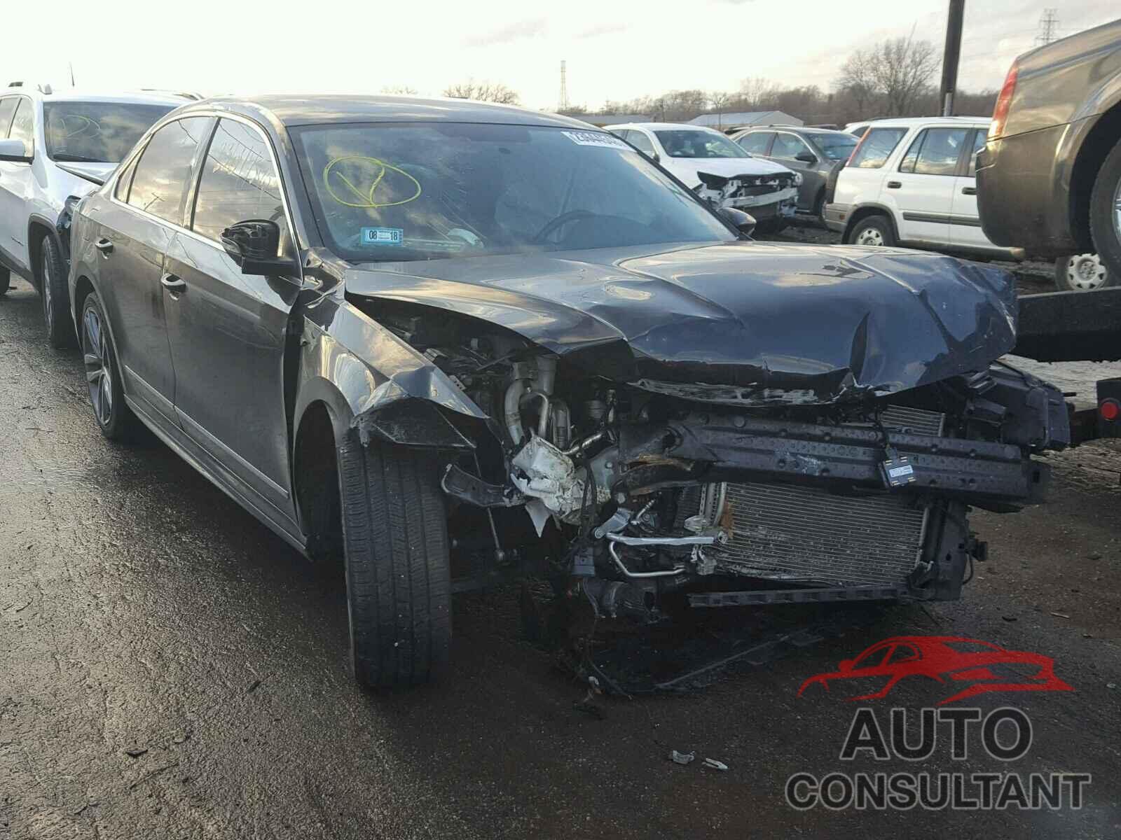 VOLKSWAGEN PASSAT 2017 - 1VWDT7A37HC018206