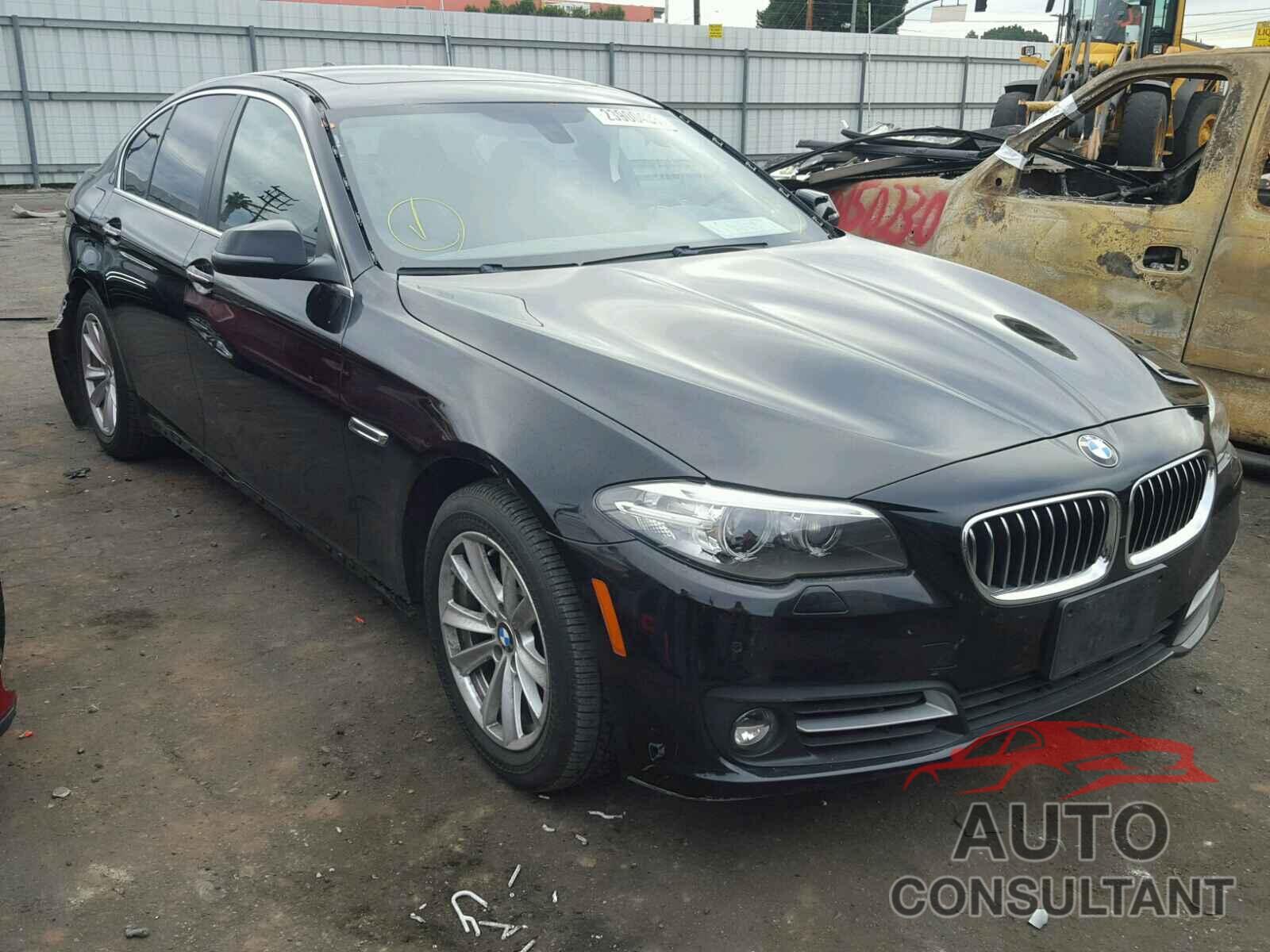 BMW 5 SERIES 2015 - WBA5A5C57FD513722