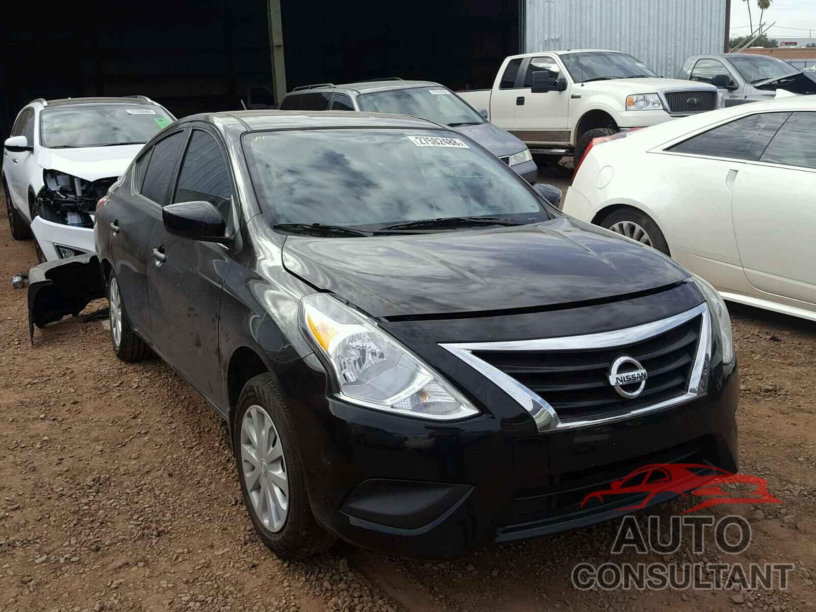 NISSAN VERSA 2017 - 3N1CN7AP8HL885391