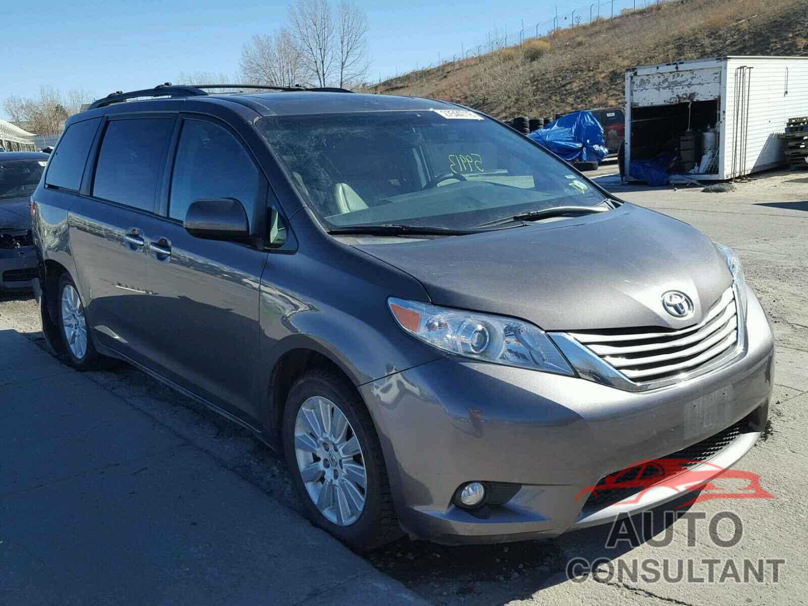 TOYOTA SIENNA 2015 - 5TDDK3DC8FS098024