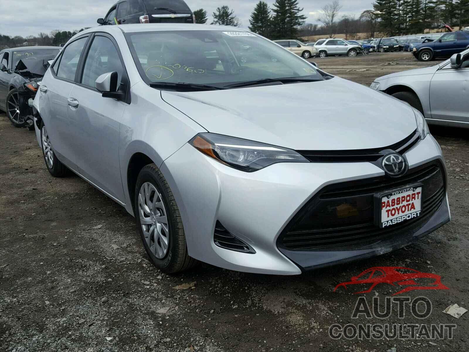 TOYOTA COROLLA 2018 - 2T1BURHE4JC028599