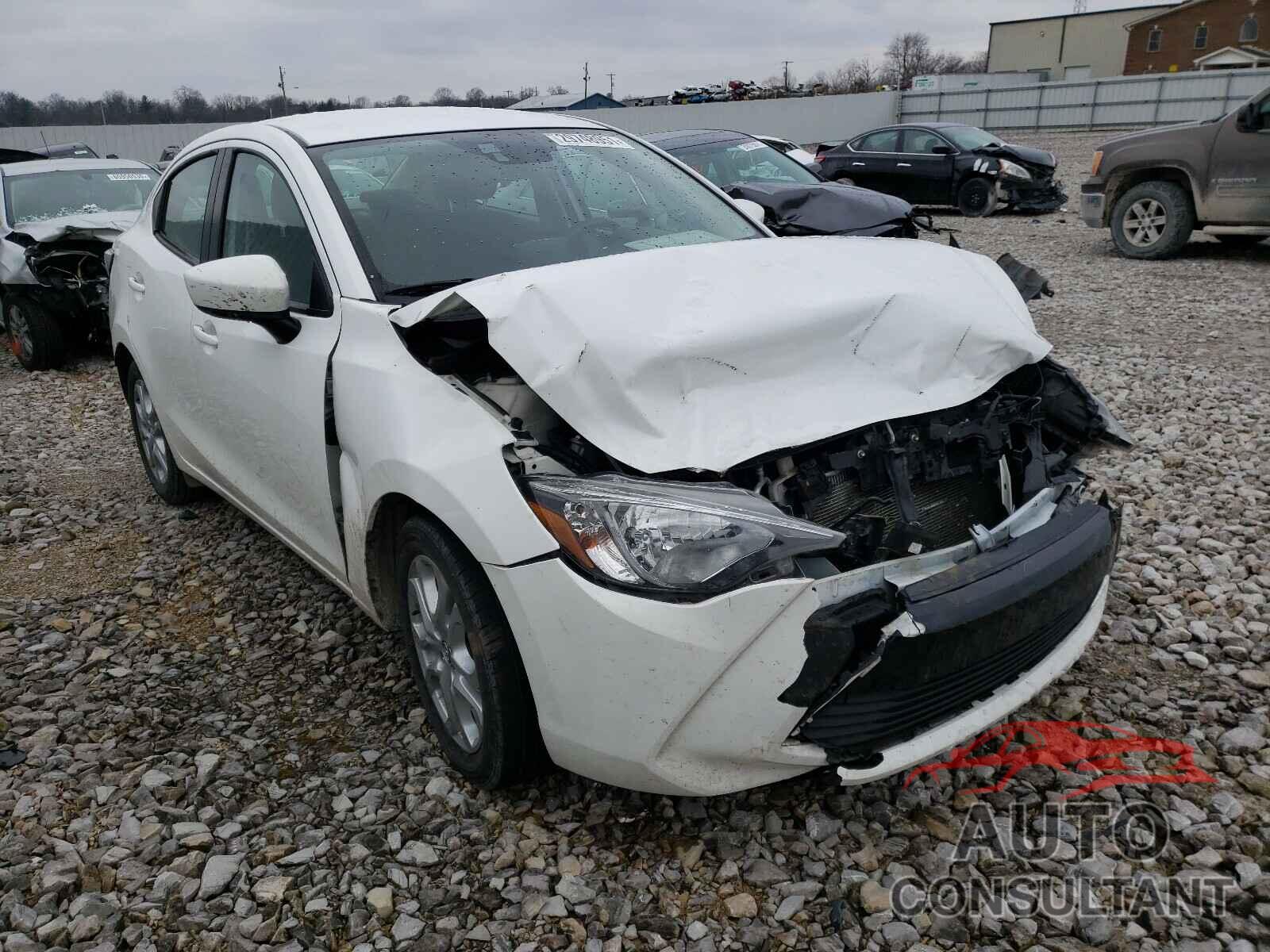 TOYOTA YARIS 2018 - 3MYDLBYV2JY320868
