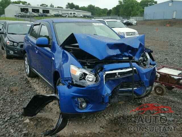 MITSUBISHI OUTLANDER 2015 - 4A4AR3AU0FE020931