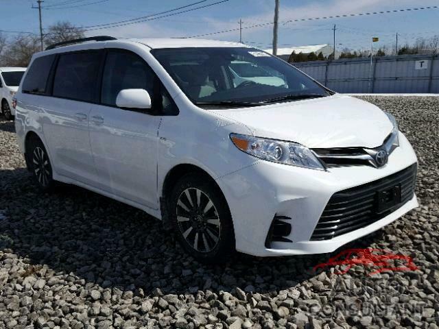 TOYOTA SIENNA 2018 - 5TDJZ3DC9JS191707