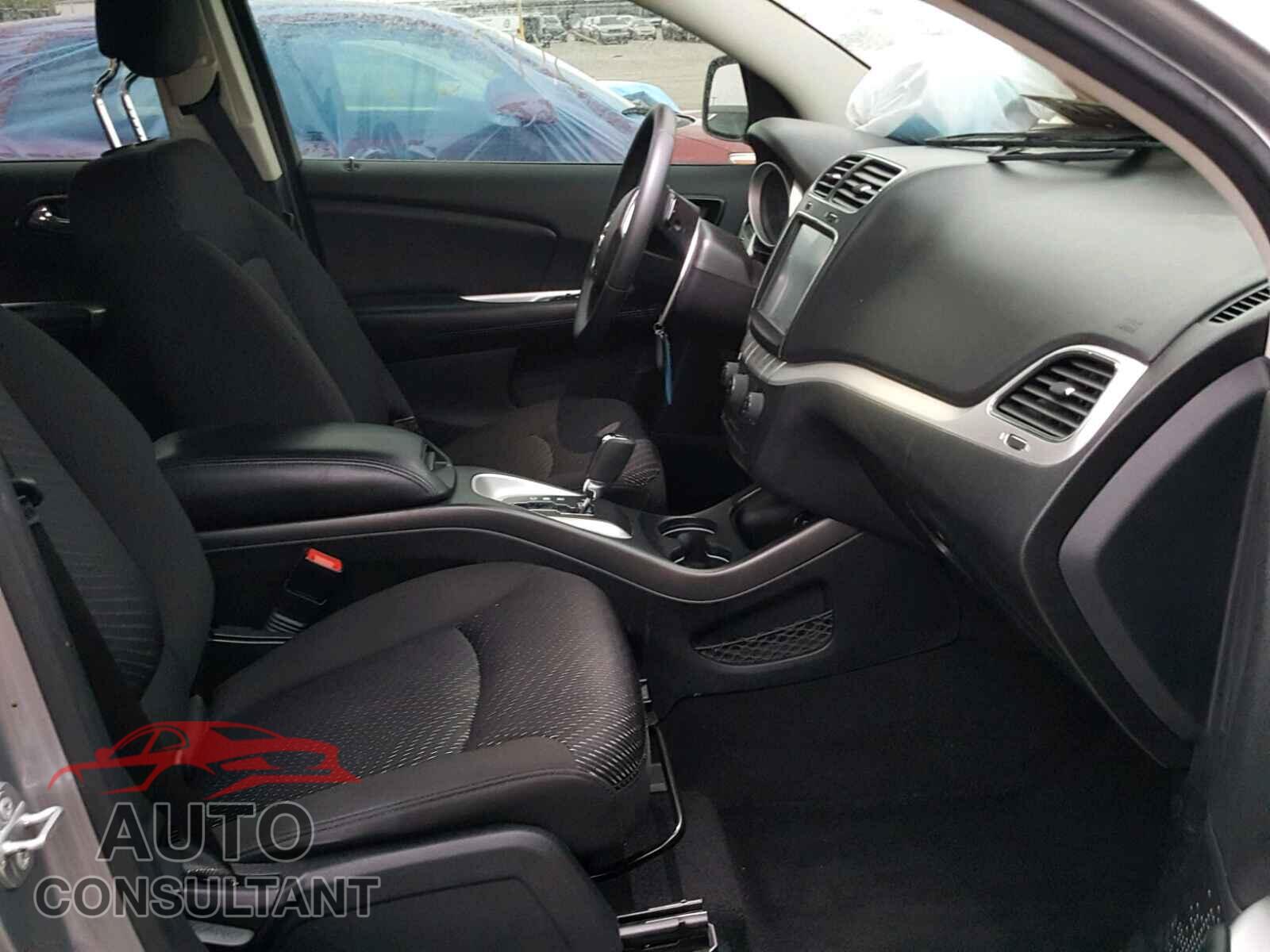 DODGE JOURNEY 2015 - 3C4PDCBB2FT734945