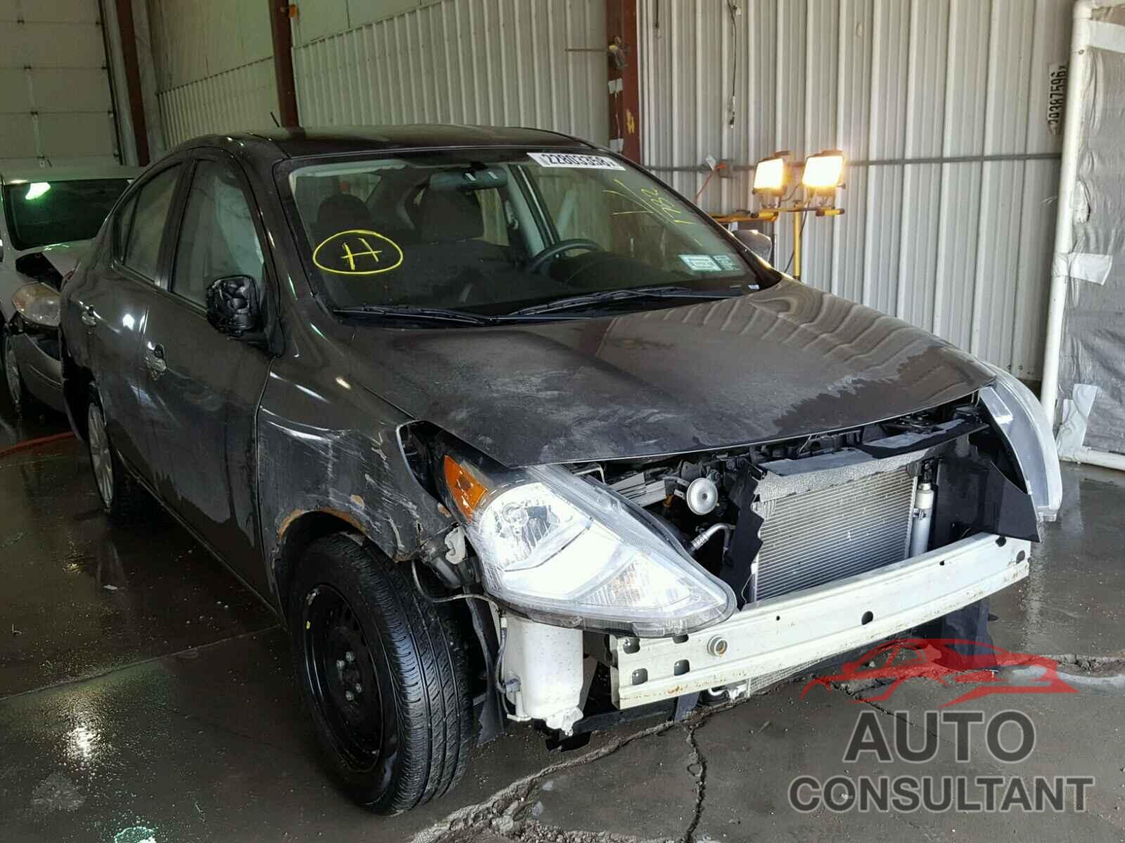 NISSAN VERSA 2016 - 3N1CN7AP1GL881732