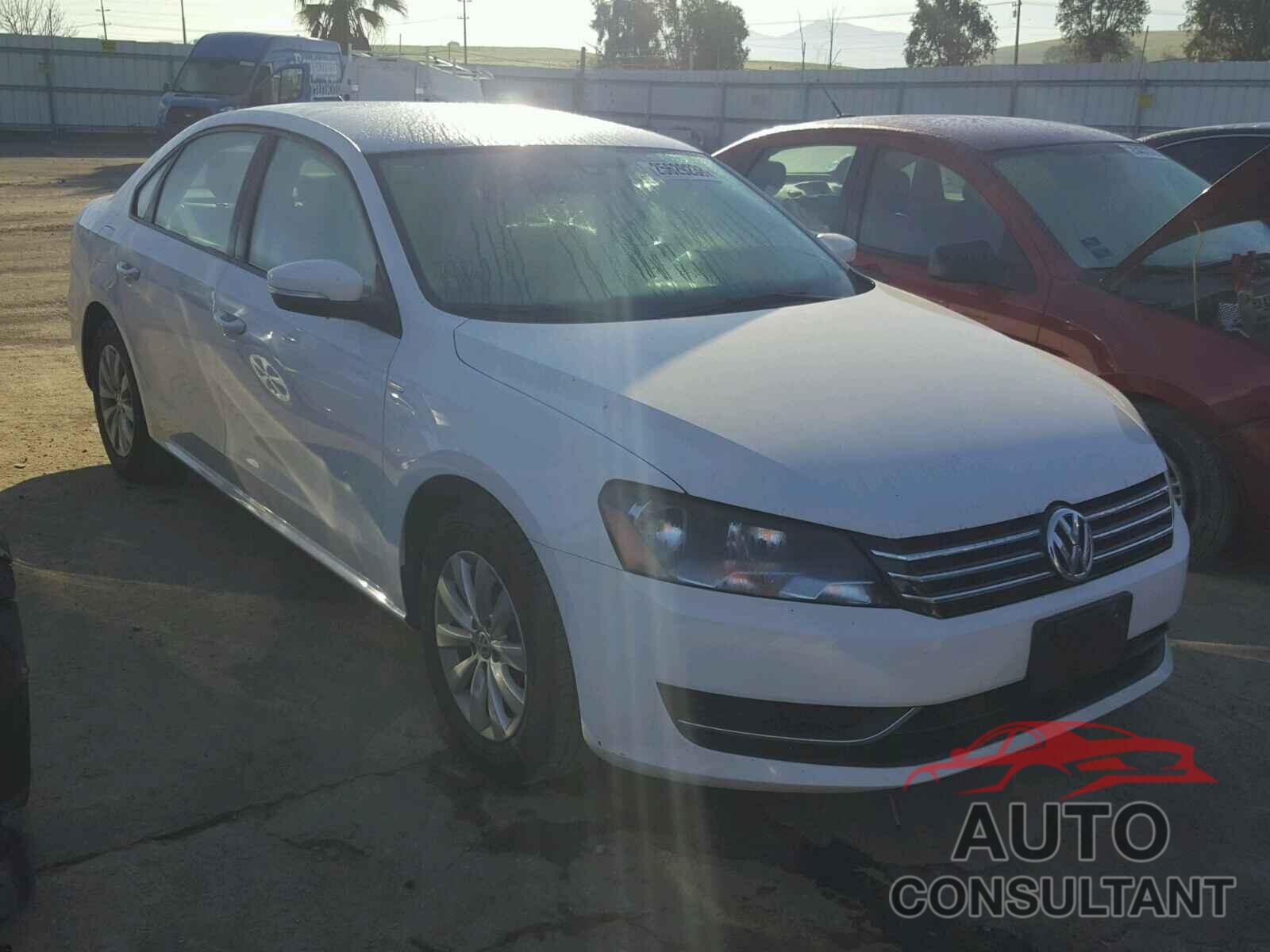 VOLKSWAGEN PASSAT 2015 - 1VWAT7A39FC099242