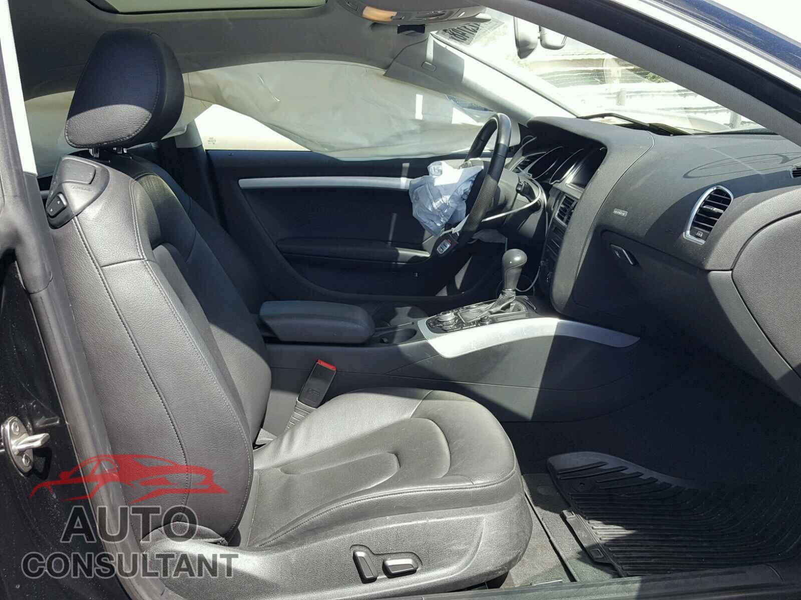 AUDI A5 2012 - WAULFAFRXCA018198