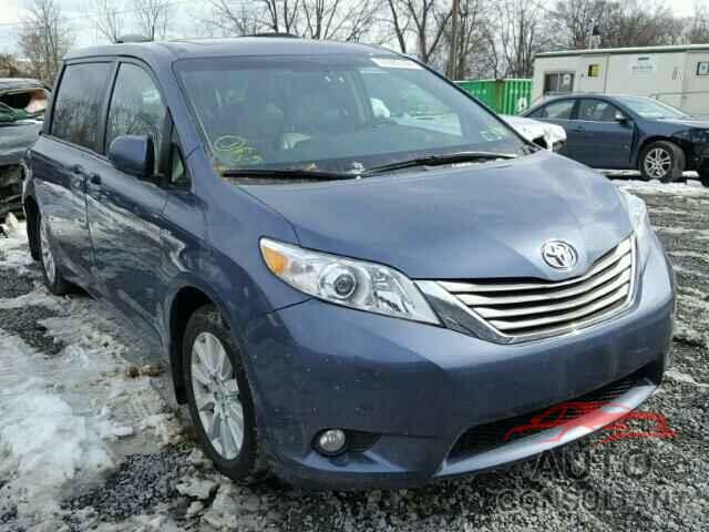 TOYOTA SIENNA 2017 - 5TDDZ3DC5HS170232