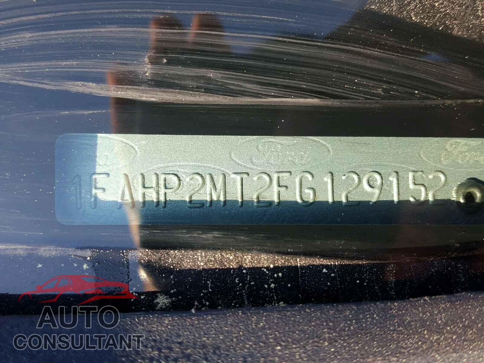 FORD TAURUS 2015 - 1FAHP2MT2FG129152