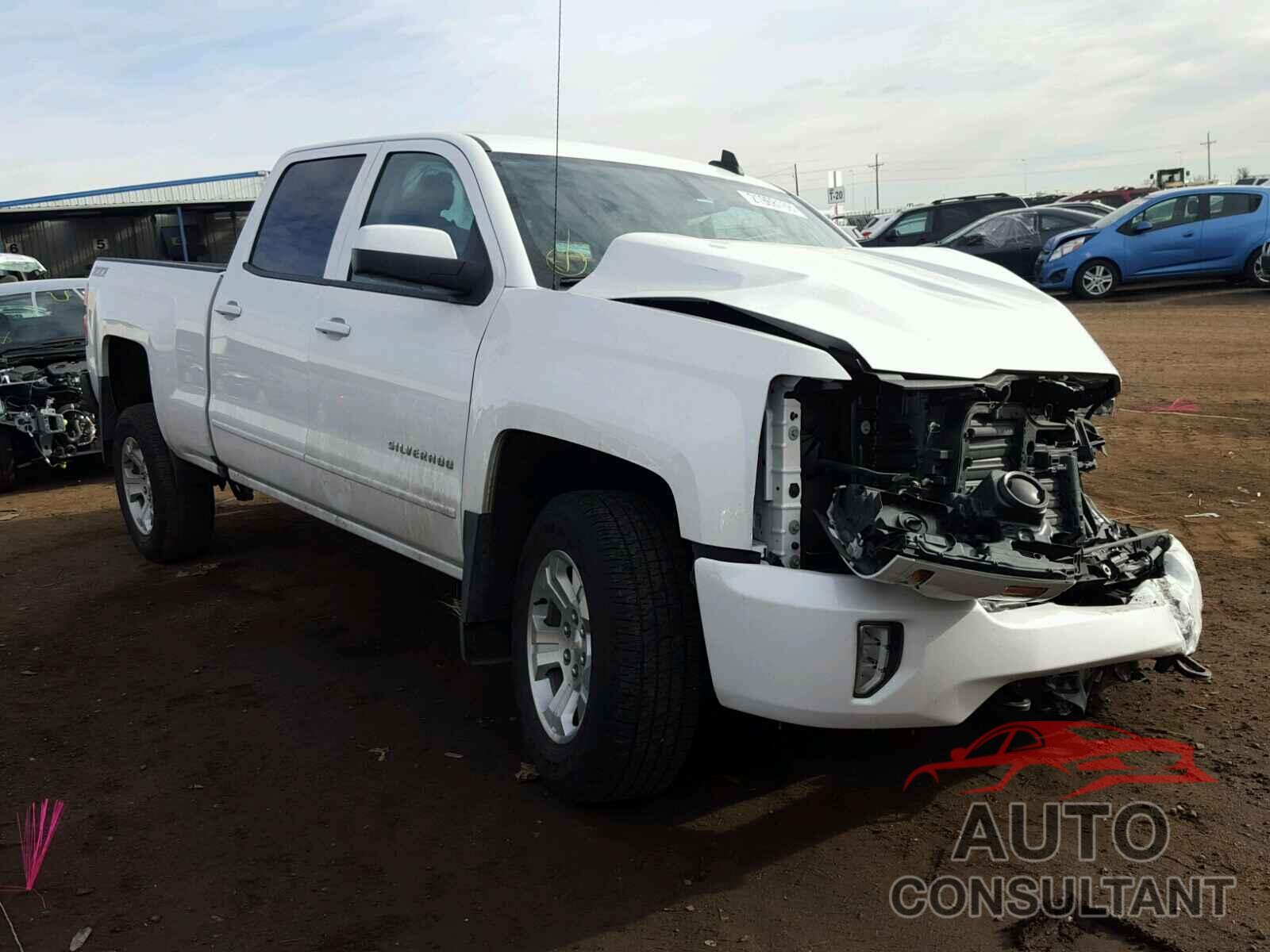 CHEVROLET SILVERADO 2017 - 3GCUKREC8HG397323