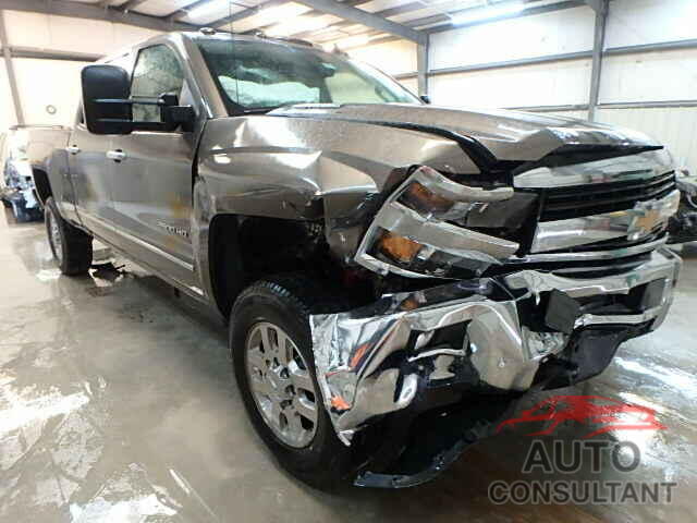 CHEVROLET SILVERADO 2015 - 1GC1KWE81FF185553