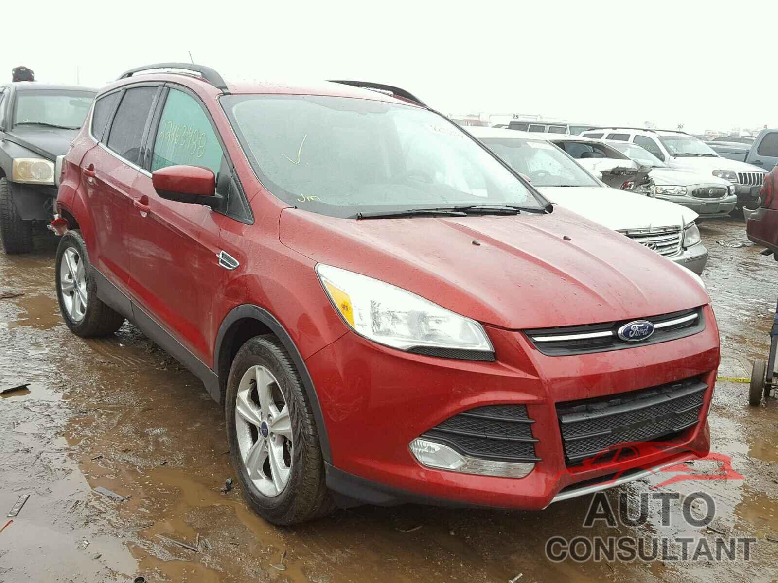 FORD ESCAPE 2015 - 1FMCU9G90FUB23921