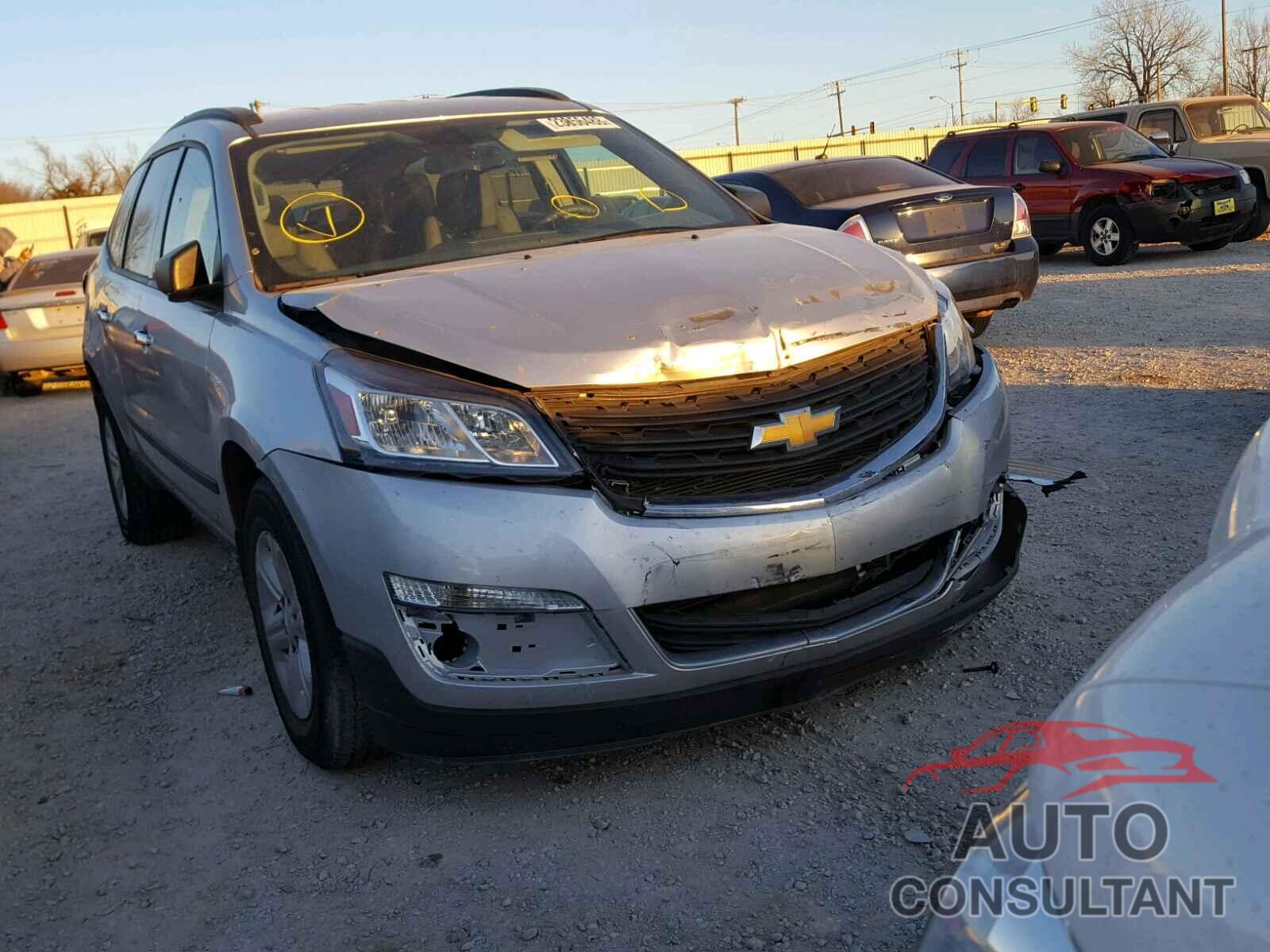CHEVROLET TRAVERSE 2015 - 1GNKVFED2FJ382292