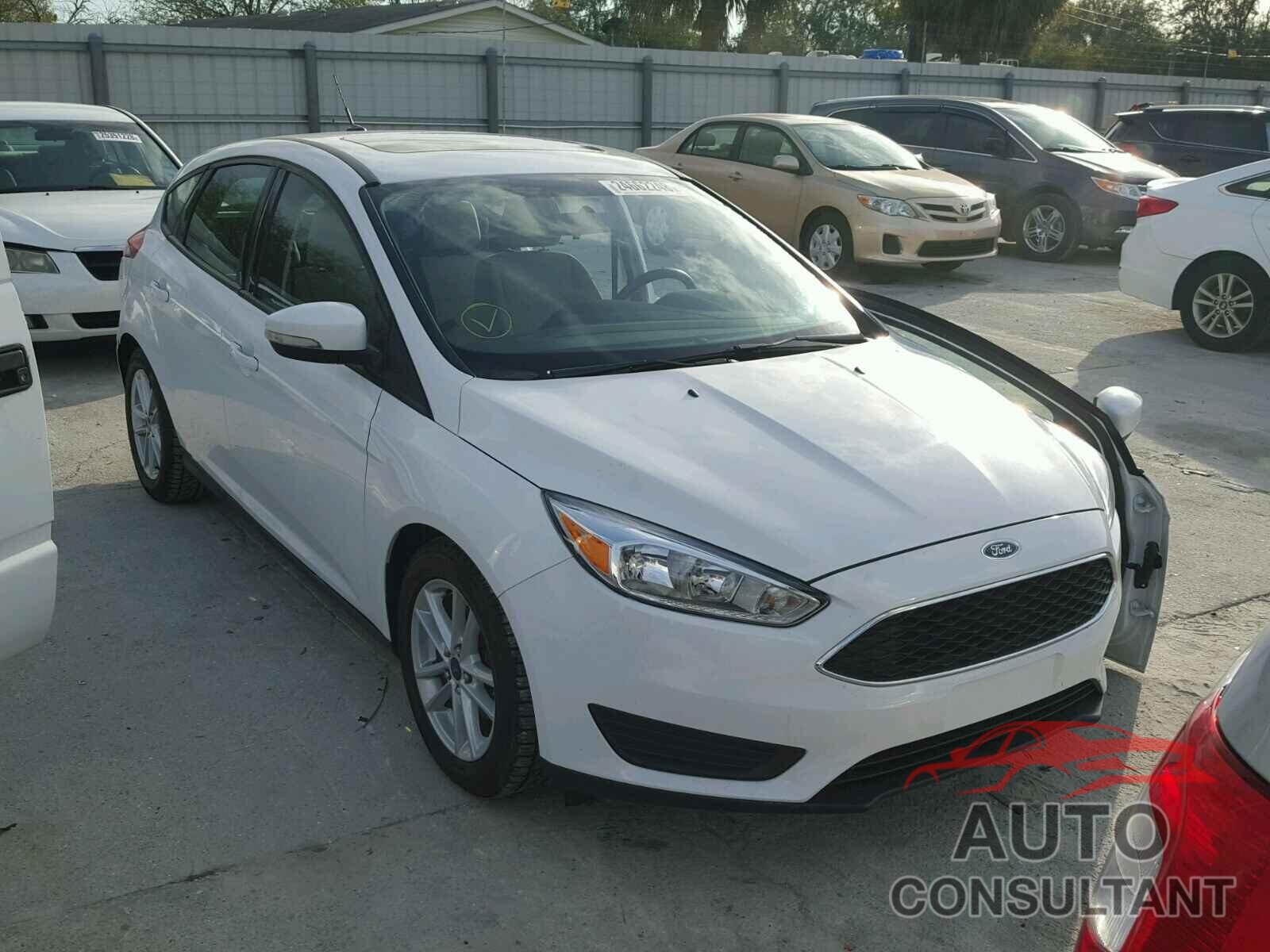 FORD FOCUS 2016 - 1FADP3K28GL216786